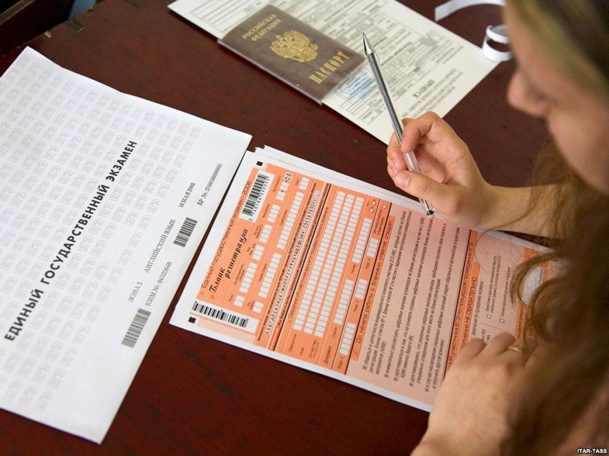 Минобрнауки не планирует отказываться от системы ЕГЭ