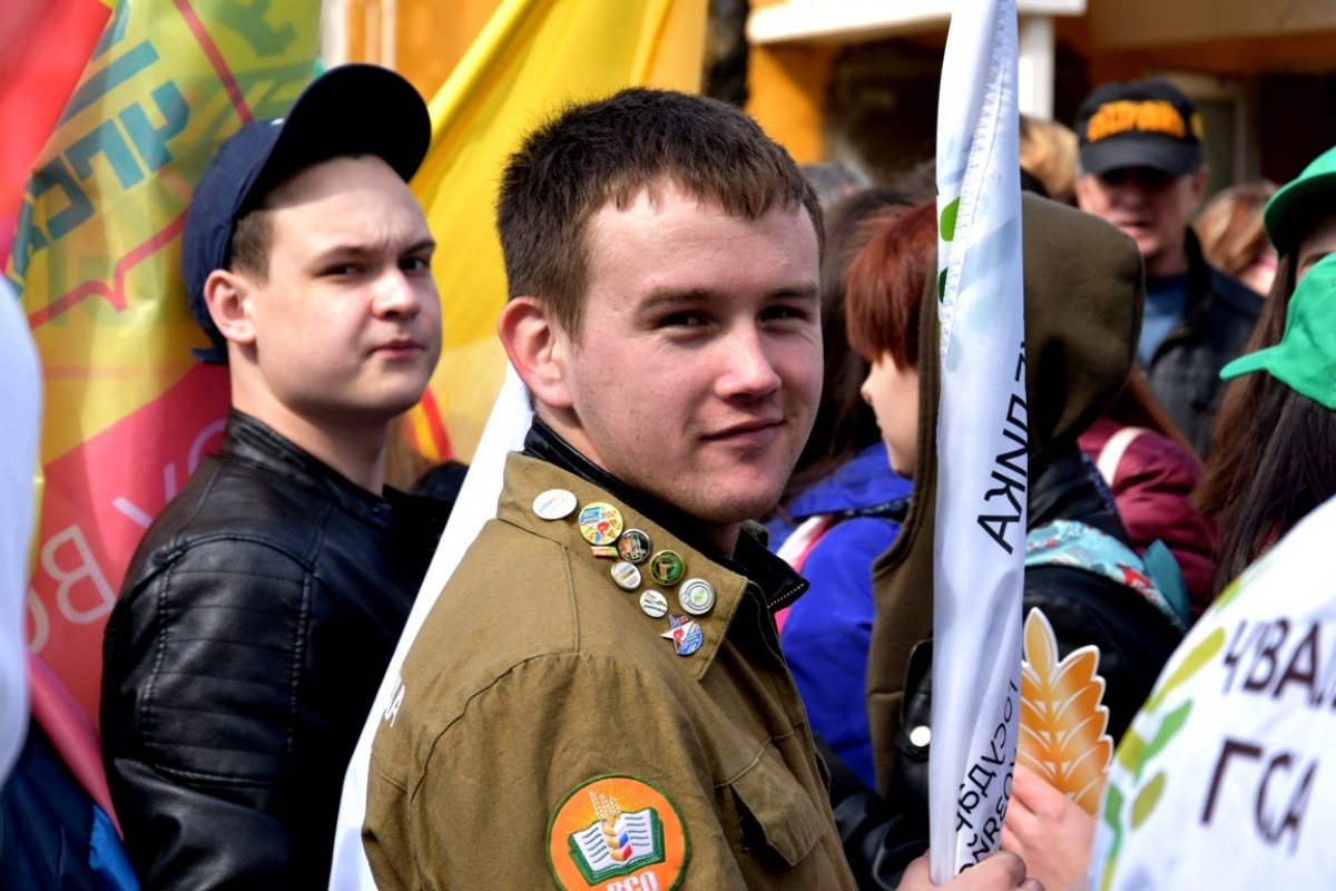 1 мая трудовой коллектив и студенты Чувашской ГСХА приняли участии в праздничном шествии в г. Чебоксары. ФОТОРЕПОРТАЖ