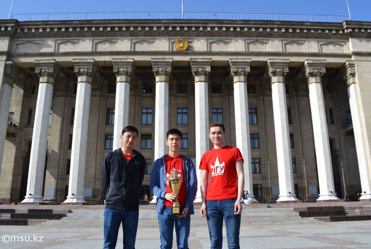 Команда Казахстанского филиала МГУ одержала сразу две убедительные победы на Республиканской олимпиаде по специальностям «Математика» и «Математическое и компьютерное моделирование»