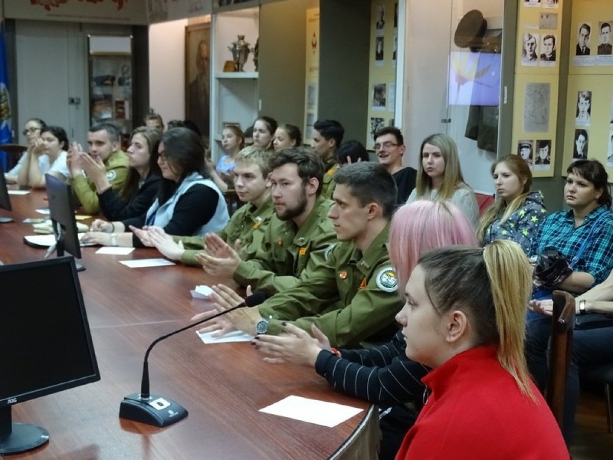Студенты ТГПУ им. Л.Н. Толстого встретились с представителями областного студенческого отряда .