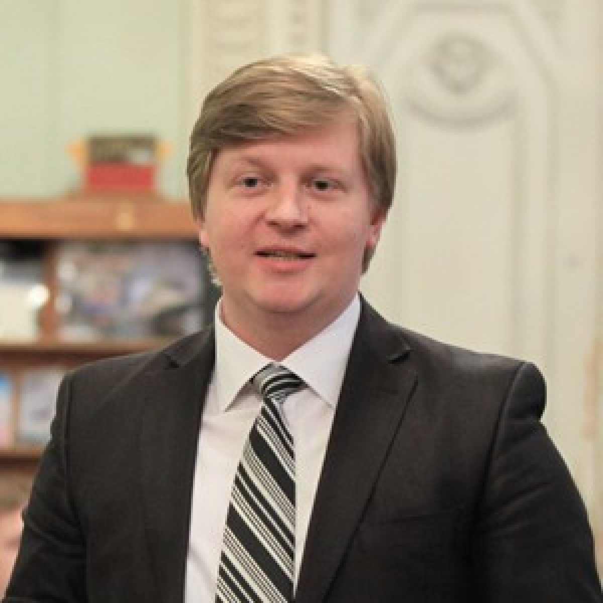 Кириллов Антон Андреевич - заведующий кафедрой духовых и ударных инструментов.