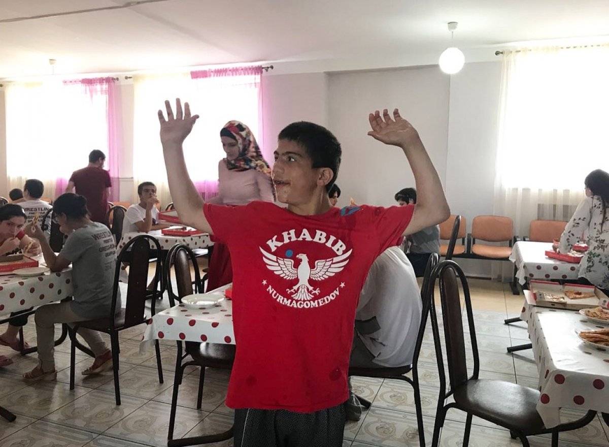 Волонтеры ДГМУ посетили воспитанников интерната «Забота» Волонтеры ДГМУ посетили воспитанников интерната «Забота»