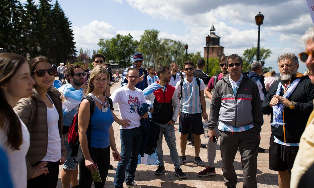 Студенты Мининского университета за 20 дней Чемпионата мира по футболу провели бесплатные экскурсии для более 200 иностранных гостей!
