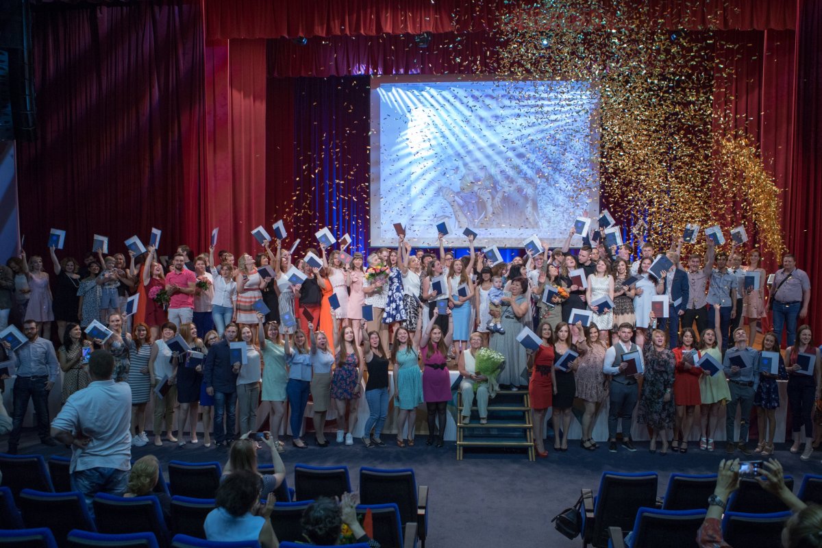 Вы можете в это поверить? Мы пока еще не осознали, что выпускной вышки отгремел! Ловите фоточки, кидайте в комментарии свои! Спасибо за такой бомбовый финал! До новых встреч! ❤ Вы можете в это поверить? Мы пока еще не осознали, что выпускной вышки отгремел! Ловите фоточки, кидайте в комментарии свои! Спасибо за такой бомбовый финал! До новых встреч! ❤