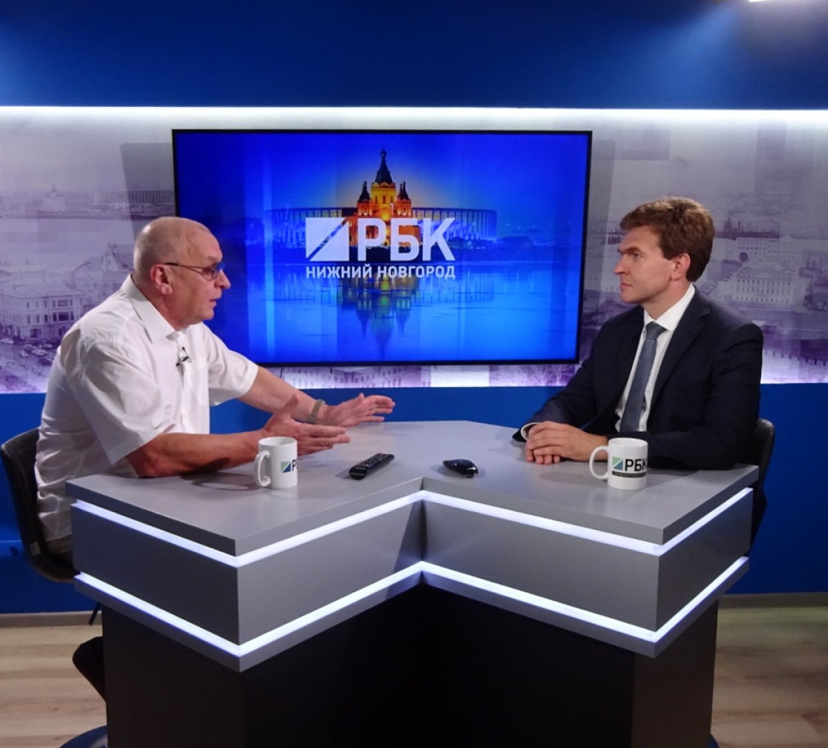 Сегодня ректор Николай Карякин на канале РБК. Интервью известному нижегородскому журналисту Георгию Молокину. Программа "О главном"