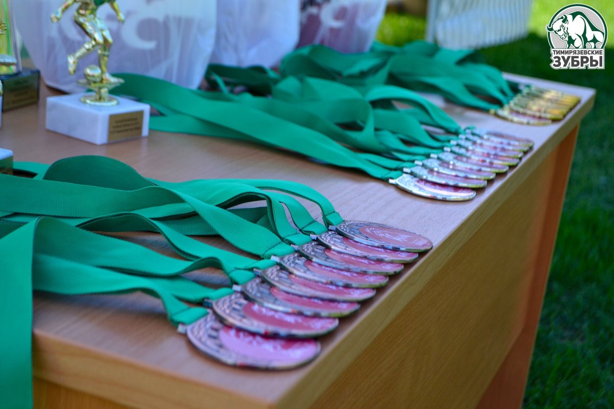 🐃Знакомство первокурсников с внеучебной жизнью академии продолжается: на очереди - студенческий спорт!