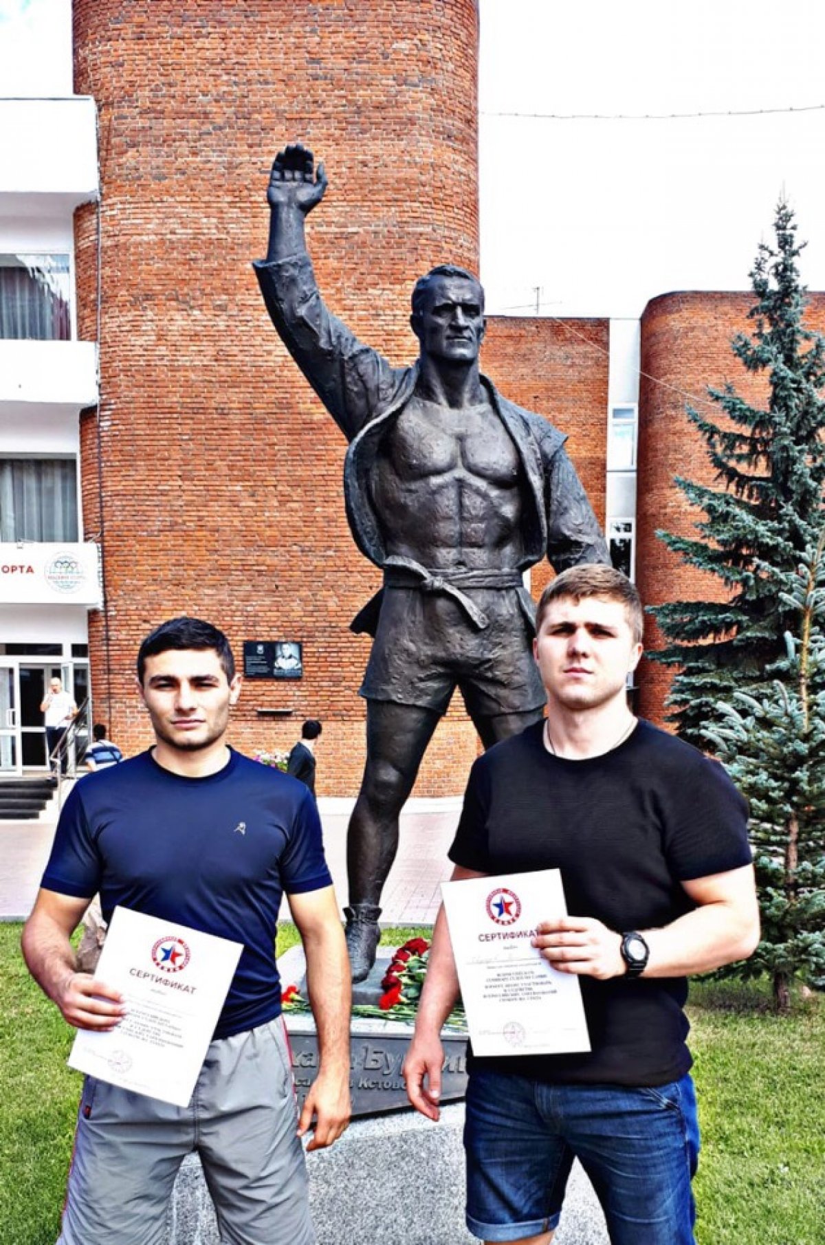 Самбисты уехали с международного турнира в Кстово с медалями🥇🥈и сертификатами 📜