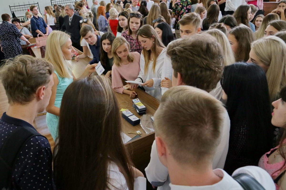 1 сентября Тульский государственный университет встречал новую смену: субботним утром студенческая жизнь кипела во всех учебных корпусах.