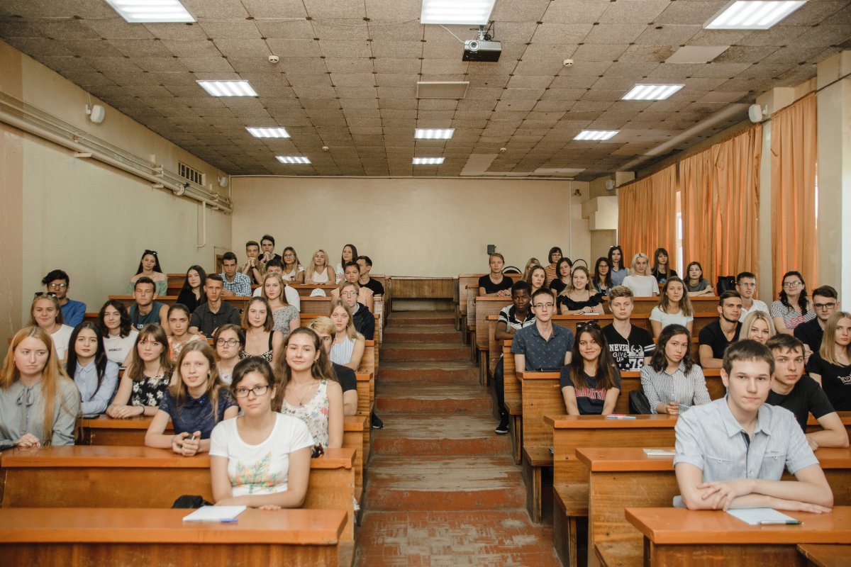 Знакомьтесь: первокурсники естественно-научного института!