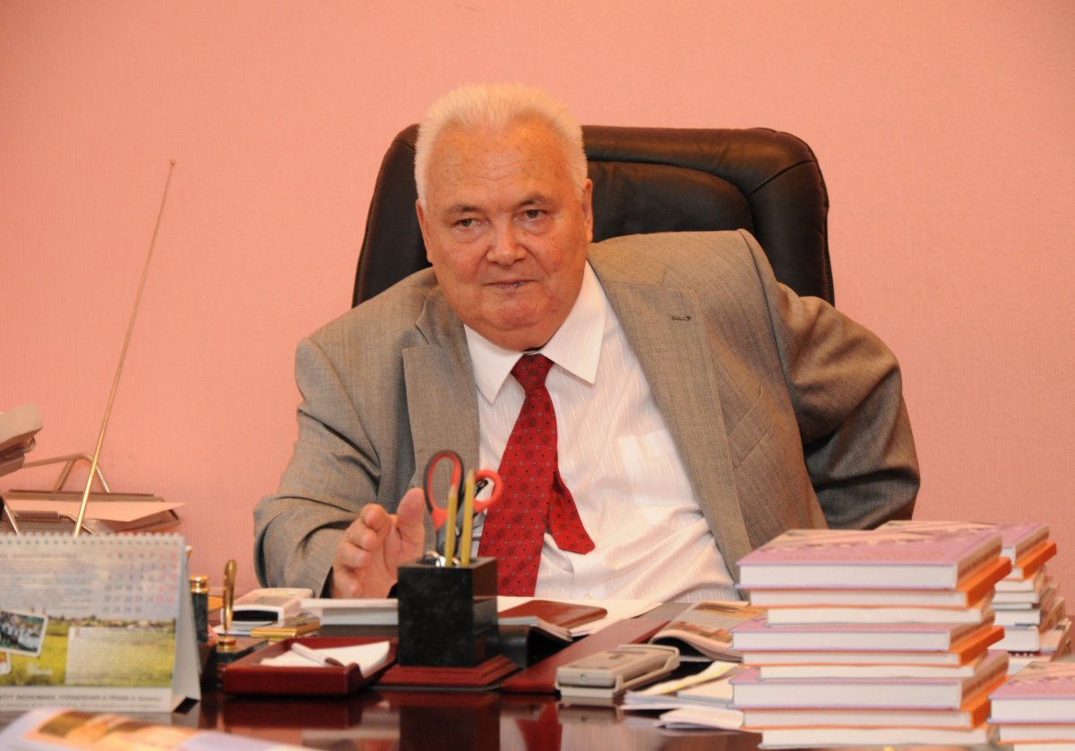 В этот день родился основатель и первый ректор нашего вуза, выдающийся ученый и педагог Виталий Гайнуллович Тимирясов (1937 - 2013 гг.)