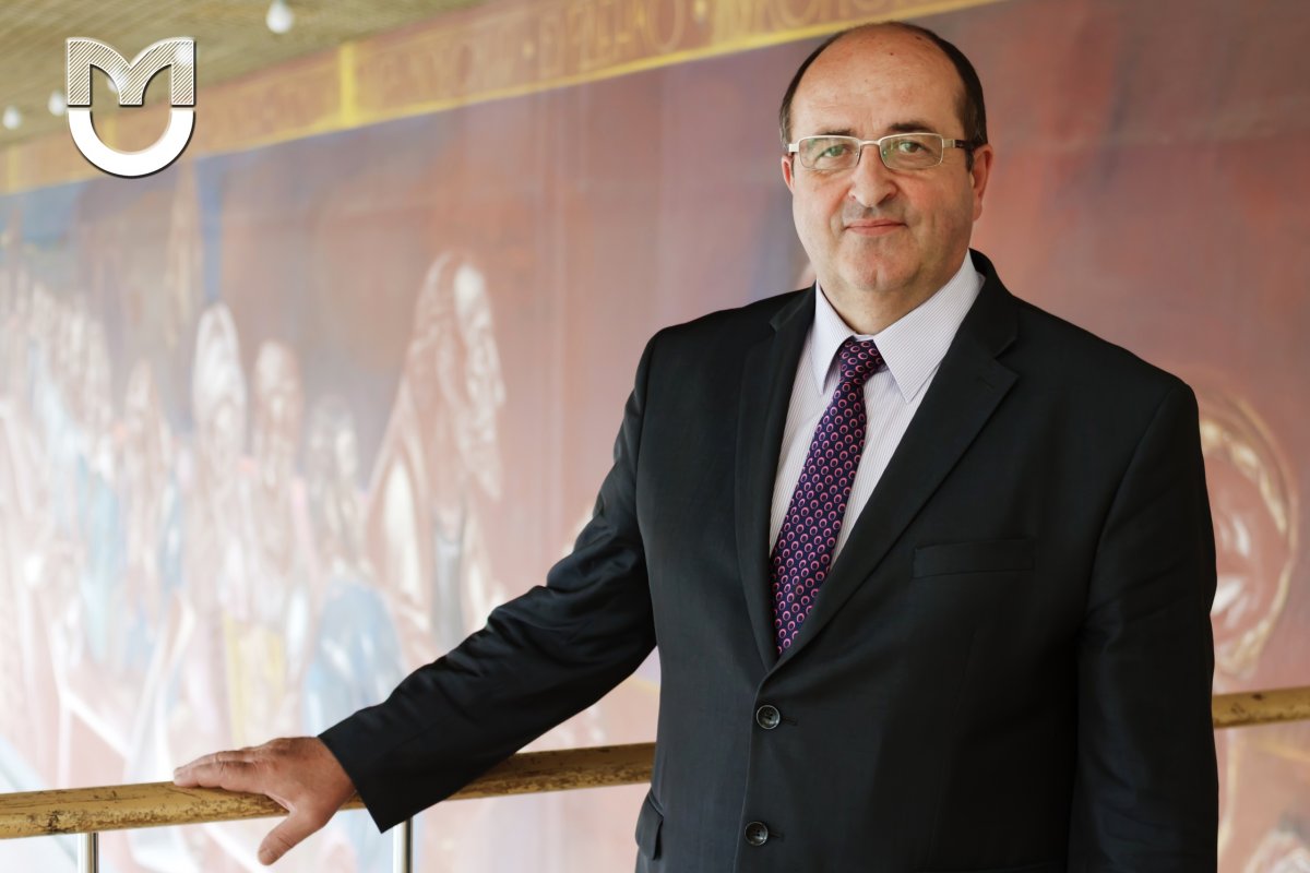 Сегодня свой День рождения отмечает Георгий Николаевич Беспалюк - декан факультета по обучению иностранных граждан (с 2007 по 2018 гг.)