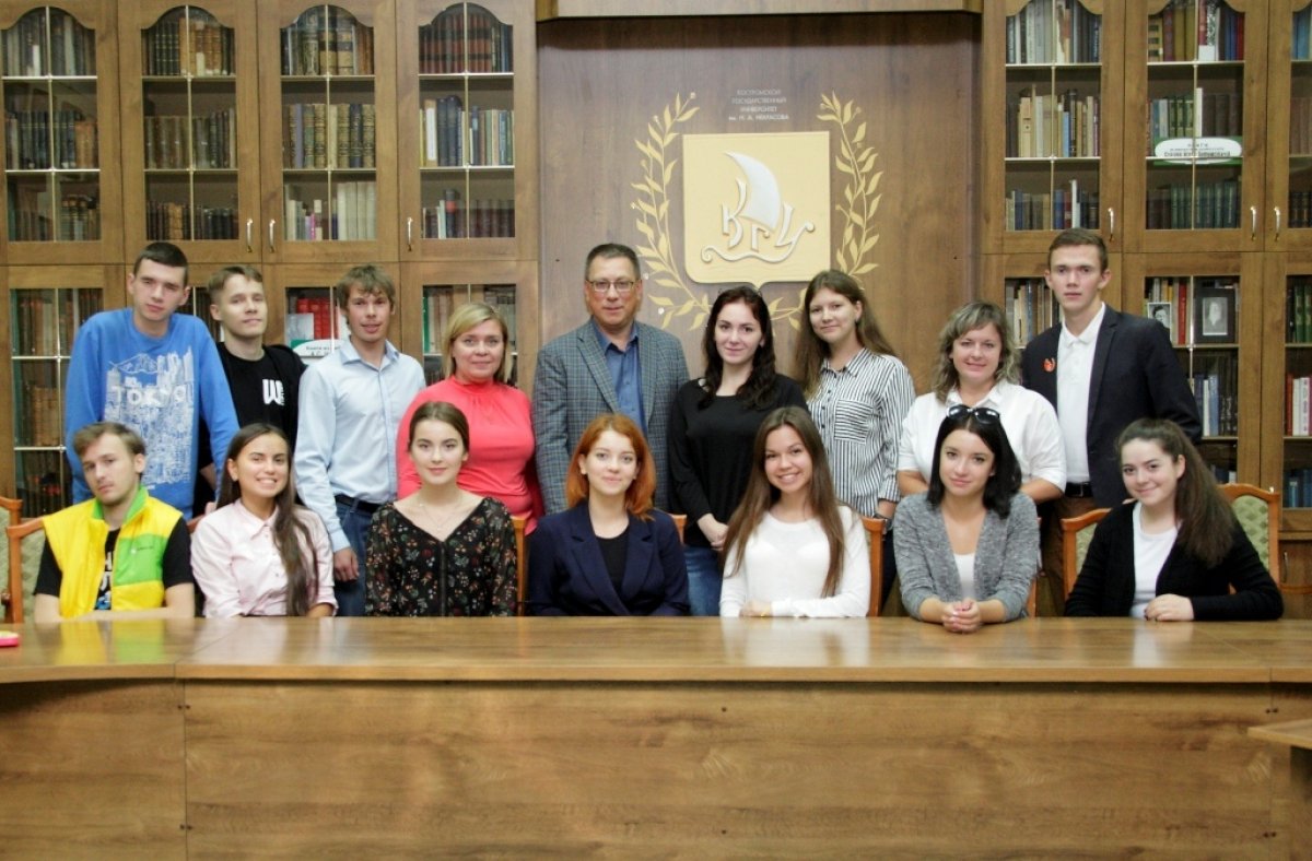 Студенты-форумчане поделились с ректором идеями проектов Студенты-форумчане поделились с ректором идеями проектов