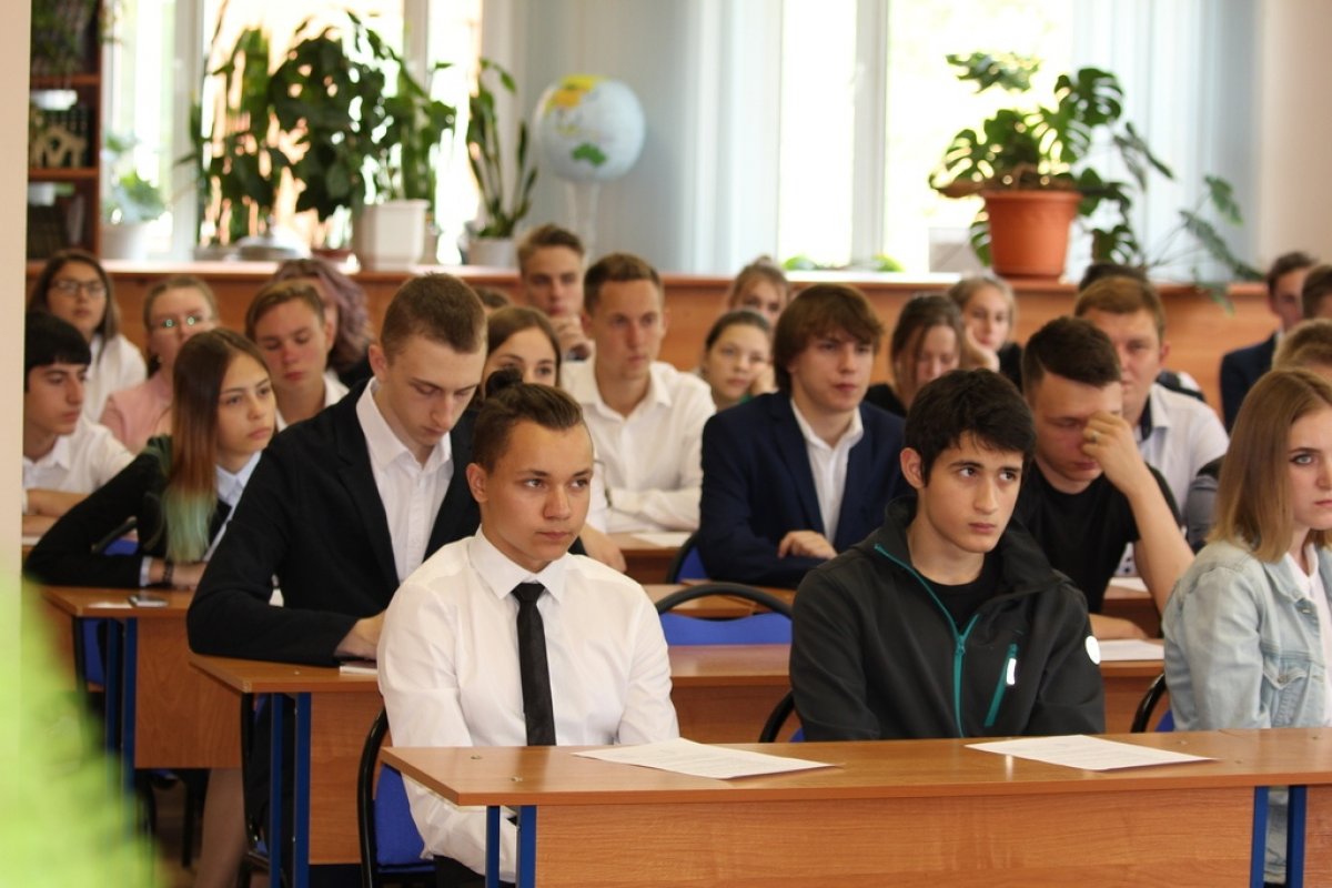 Начало учебного года на Факультете среднего профессионального образования www.rmat.ru/runews/?r67_id=3147