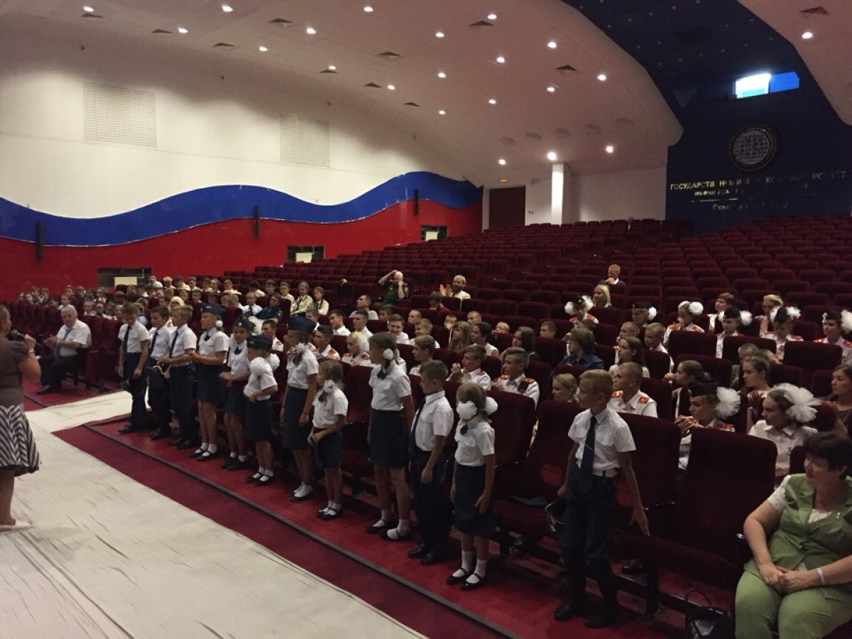 Проректор Университета Панченко С.В. проводит профориентационную встречу для участников Всероссийского слёта кадетских классов