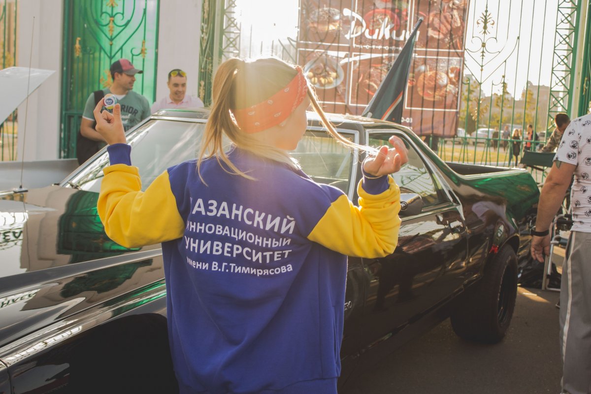 🚘💥позади, и победители нашего розыгрыша билетов, студенты КИУ Надежда Орлова, Мария Соловьева и Вадим Гиниятуллин от нее в полном восторге!