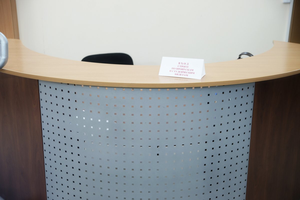 В учебном корпусе №5 открылся новый вход