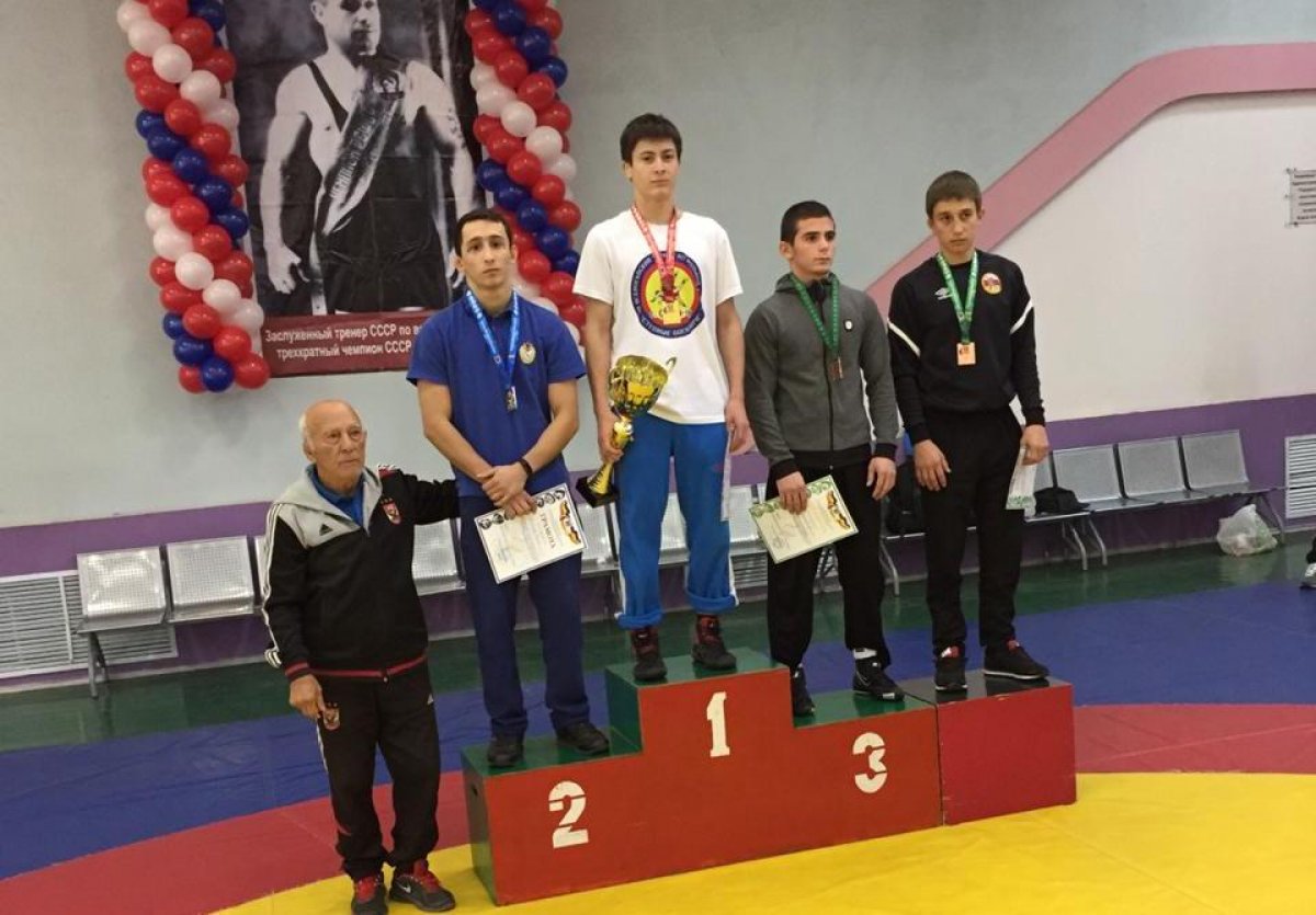 Студент РГЭУ (РИНХ) – серебряный призер Всероссийских соревнований по вольной борьбе