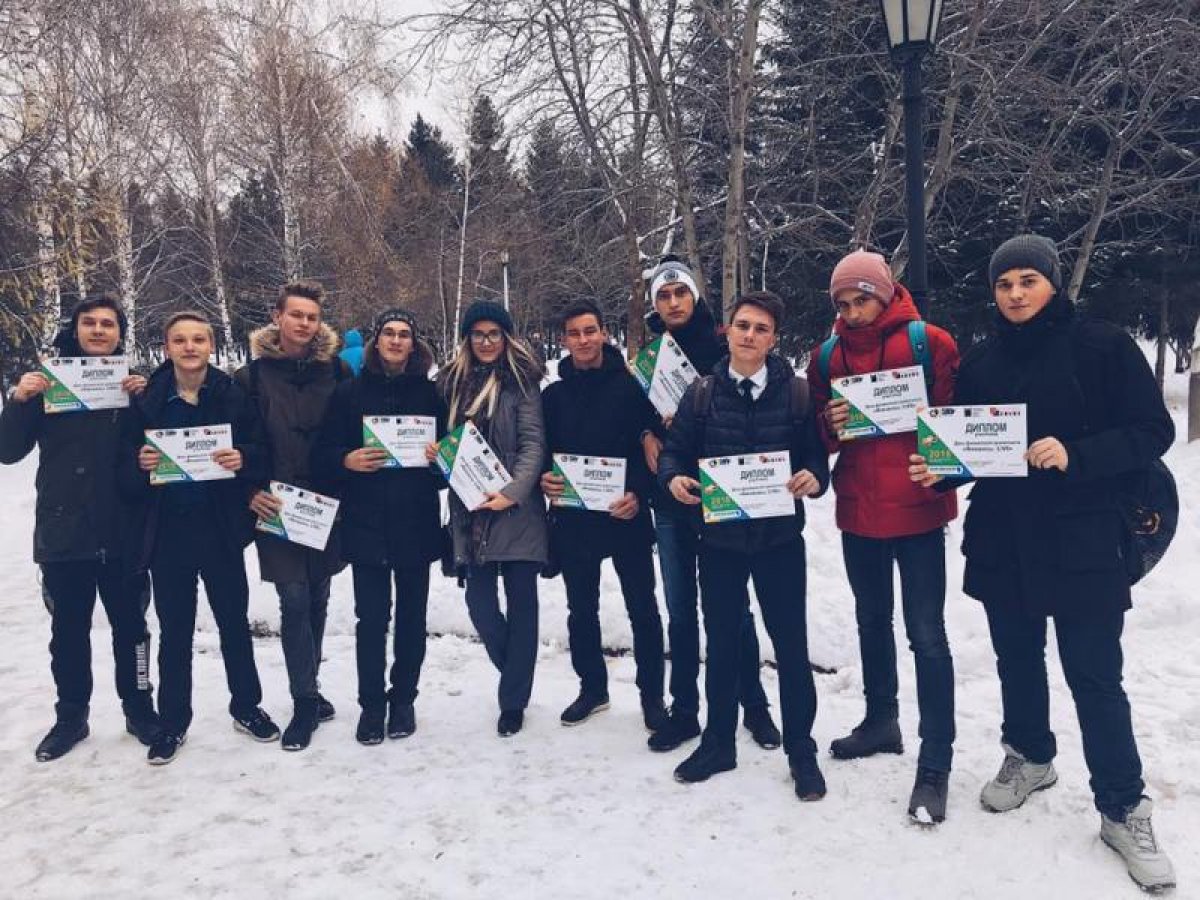 В Новосибирской государственной областной научной библиотеке при поддержке как стратегического партнера проекта Вашифинансы.рф в Новосибирской области состоялось мероприятие по повышению уровня финансовой грамотности «Финансы.Live». 📝💰