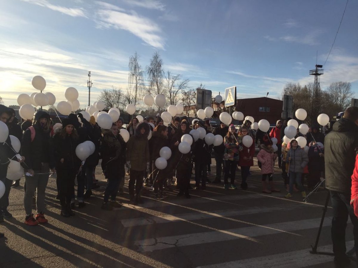 17 ноября состоялся митинг, посвящённый памяти жертв ДТП на территории ГАИ Люберецкого округа. В данном митинге приняли участие 75 студентов, в том числе и преподаватели нашей академии