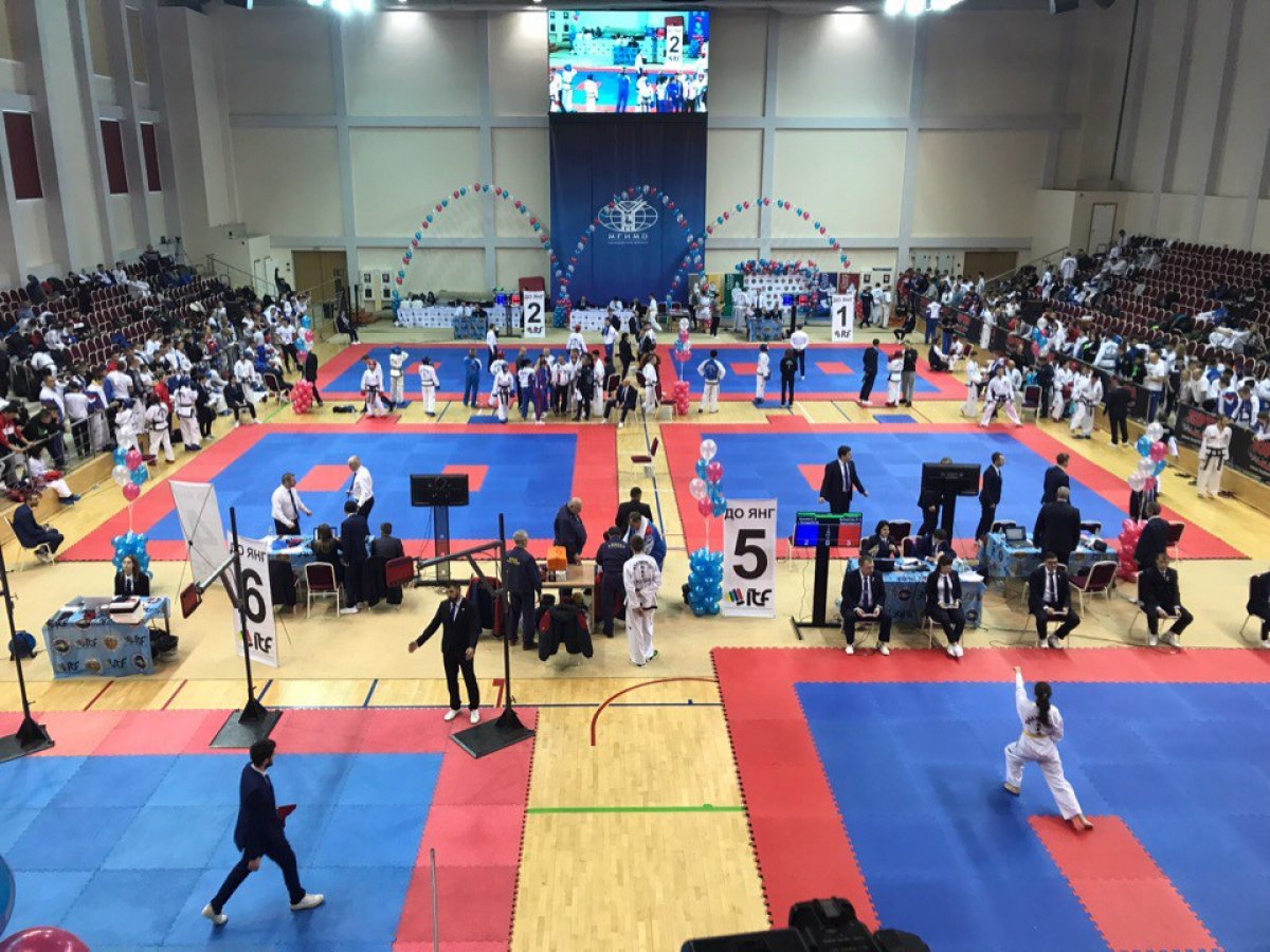 🥋15-18 ноября 2018 года в Спортивном Комплексе Одинцовского филиала МГИМО состоялся Чемпионат и Первенство России по тхэквондо МФТ среди мужчин и женщин, юниоров и юниорок.