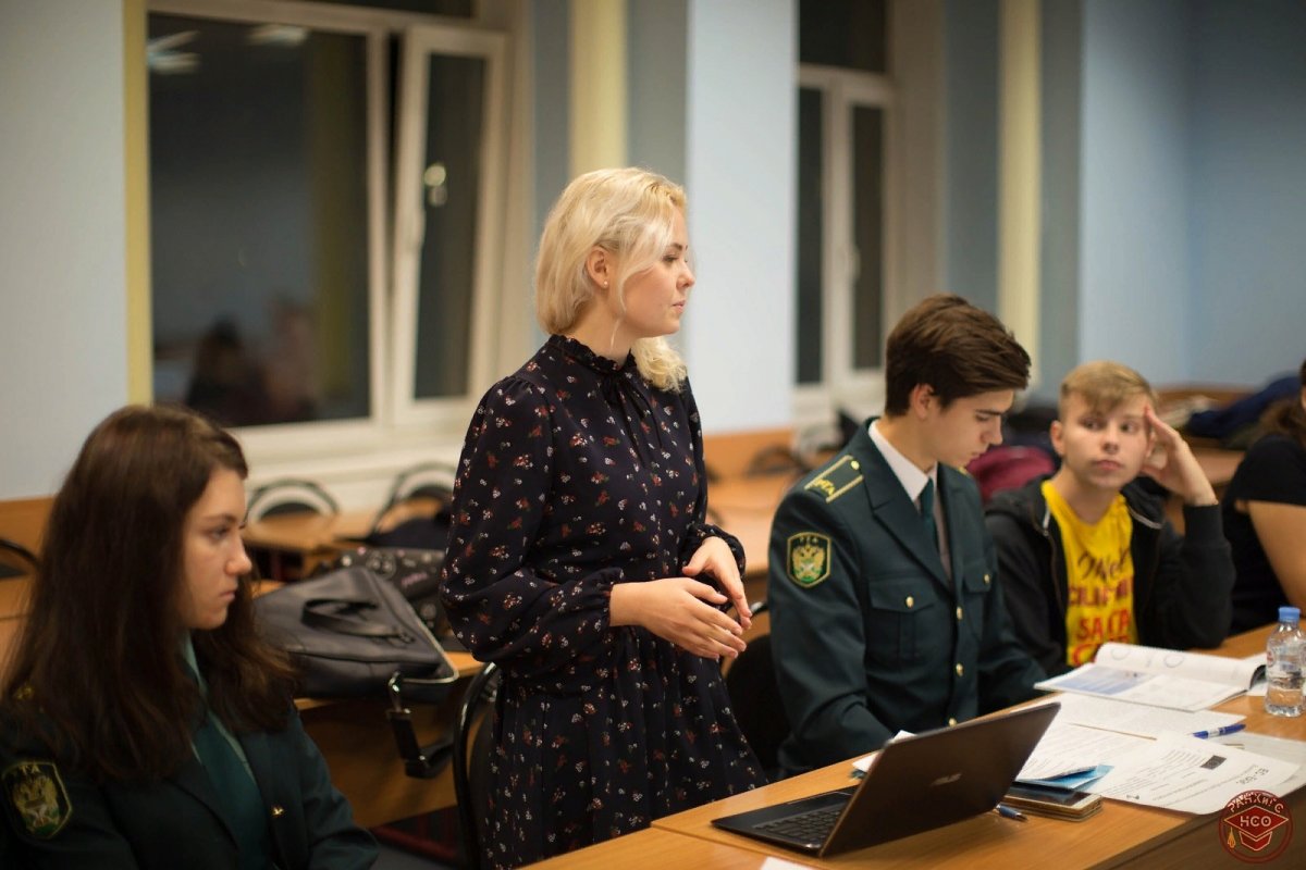 📅9 ноября 2018 г. под руководством доцента А.В. Кнышова участники студенческого