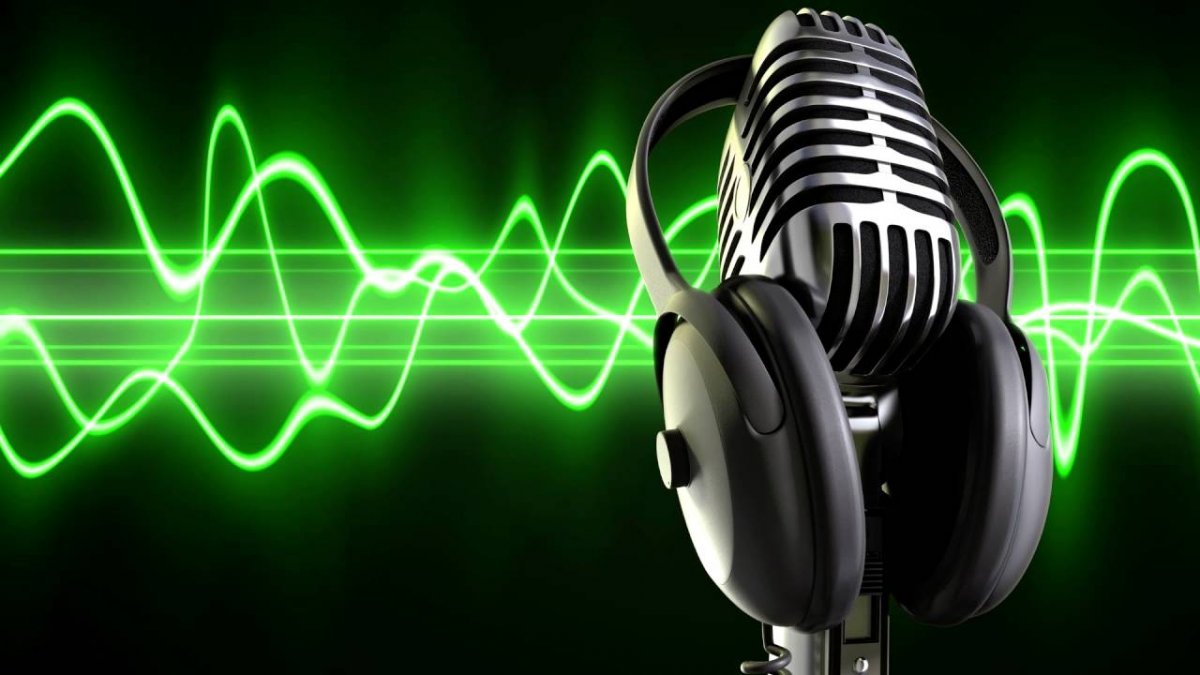 Джингл — музыкальный или вокальный продакшн-элемент оформления радио- или телеэфира