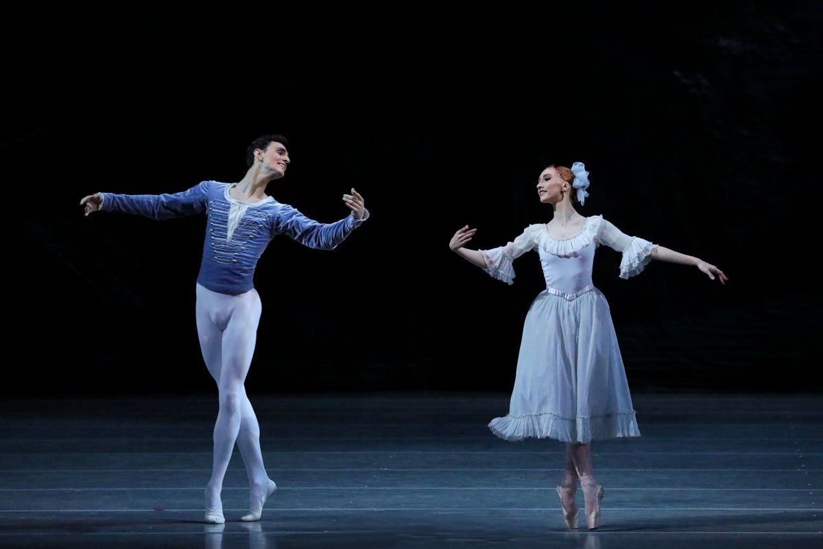 Сегодня, 26 декабря, студенты и воспитанники Академии станцуют последний в этом году "Щелкунчик" в Мариинском театре