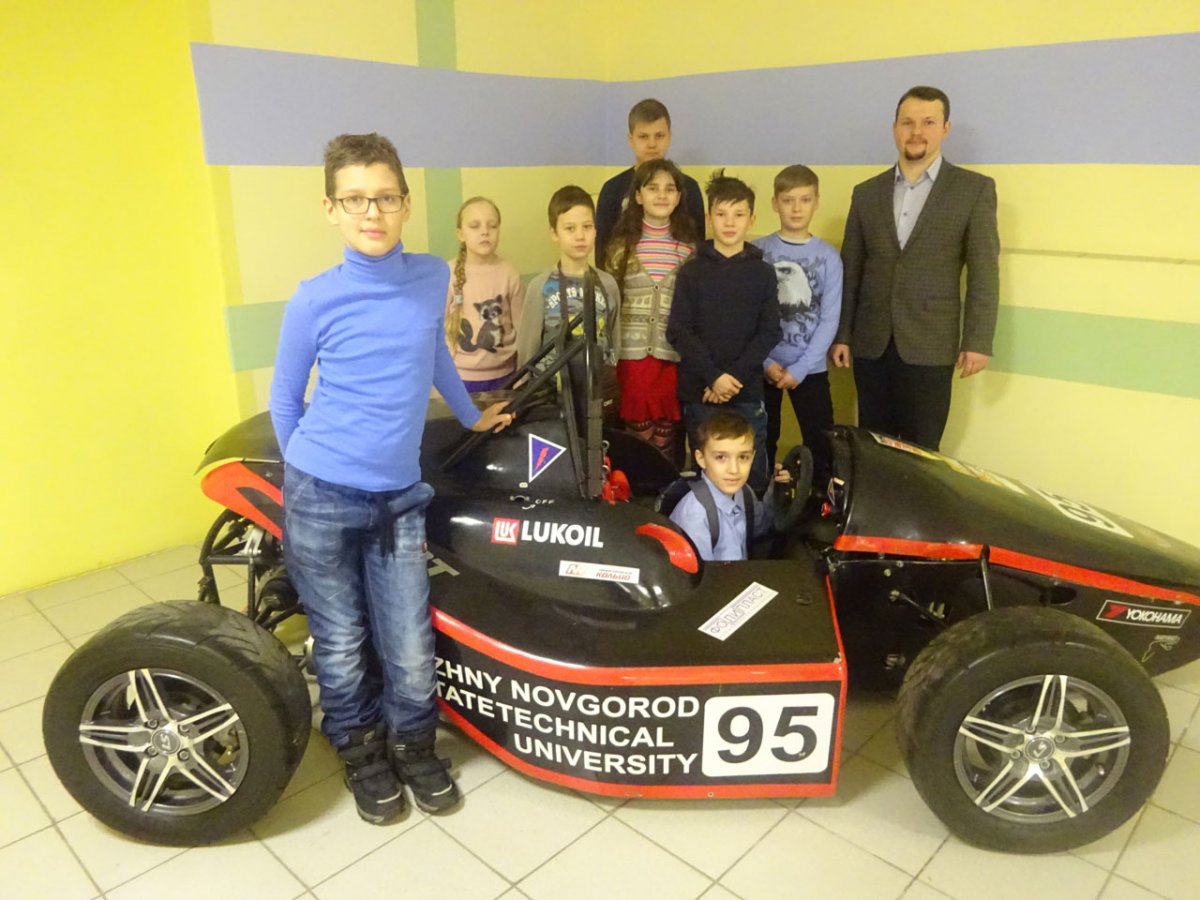 В НГТУ прошла встреча с юными автомобилистами
