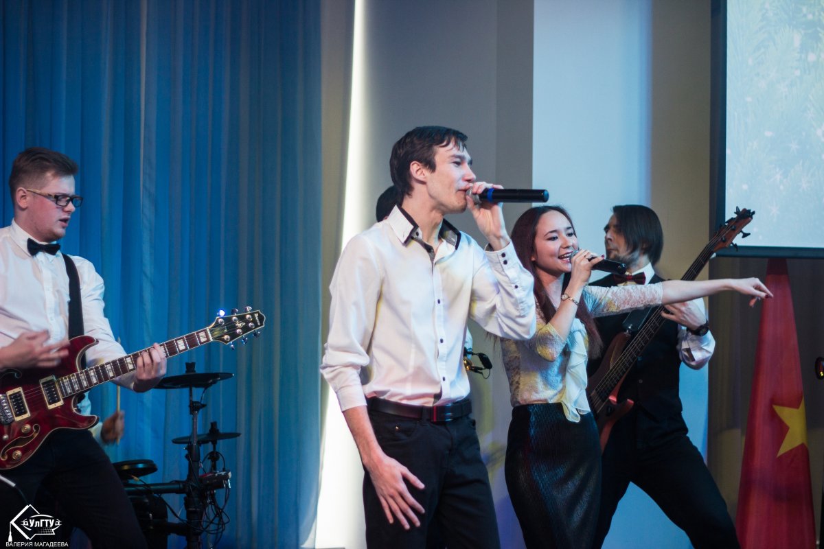 🎉 25 января в 14:00 в «Тарелке» состоится «Татьянин день в УлГТУ», посвящённый празднованию Дня российского студенчества!