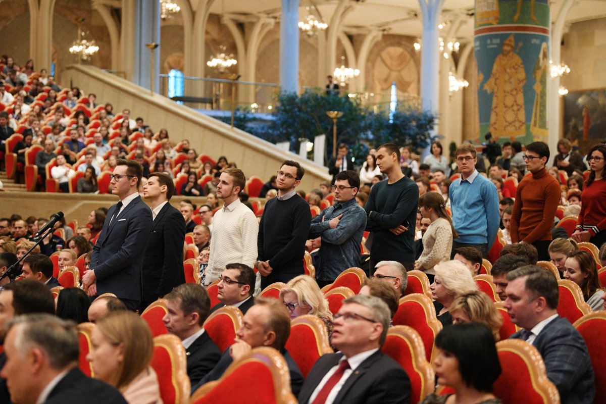 ✨Первая встреча Предстоятеля Русской Православной Церкви с представителями медицинского сообщества!✨