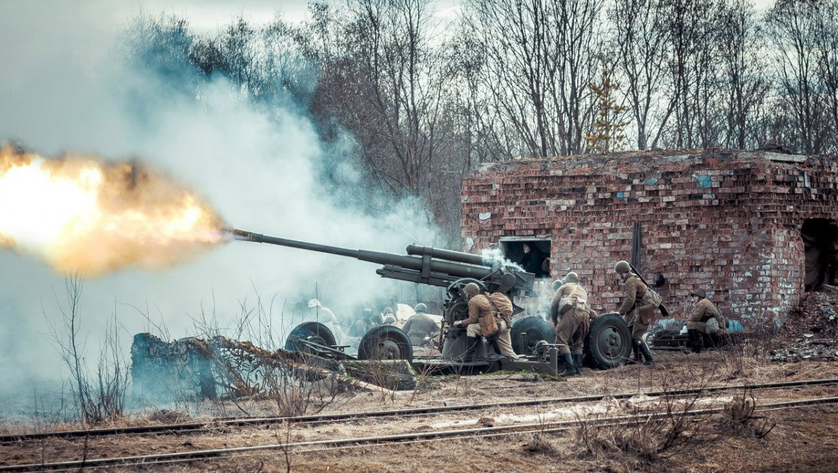На днях в прокат вышел фильм «СПАСТИ ЛЕНИНГРАД»