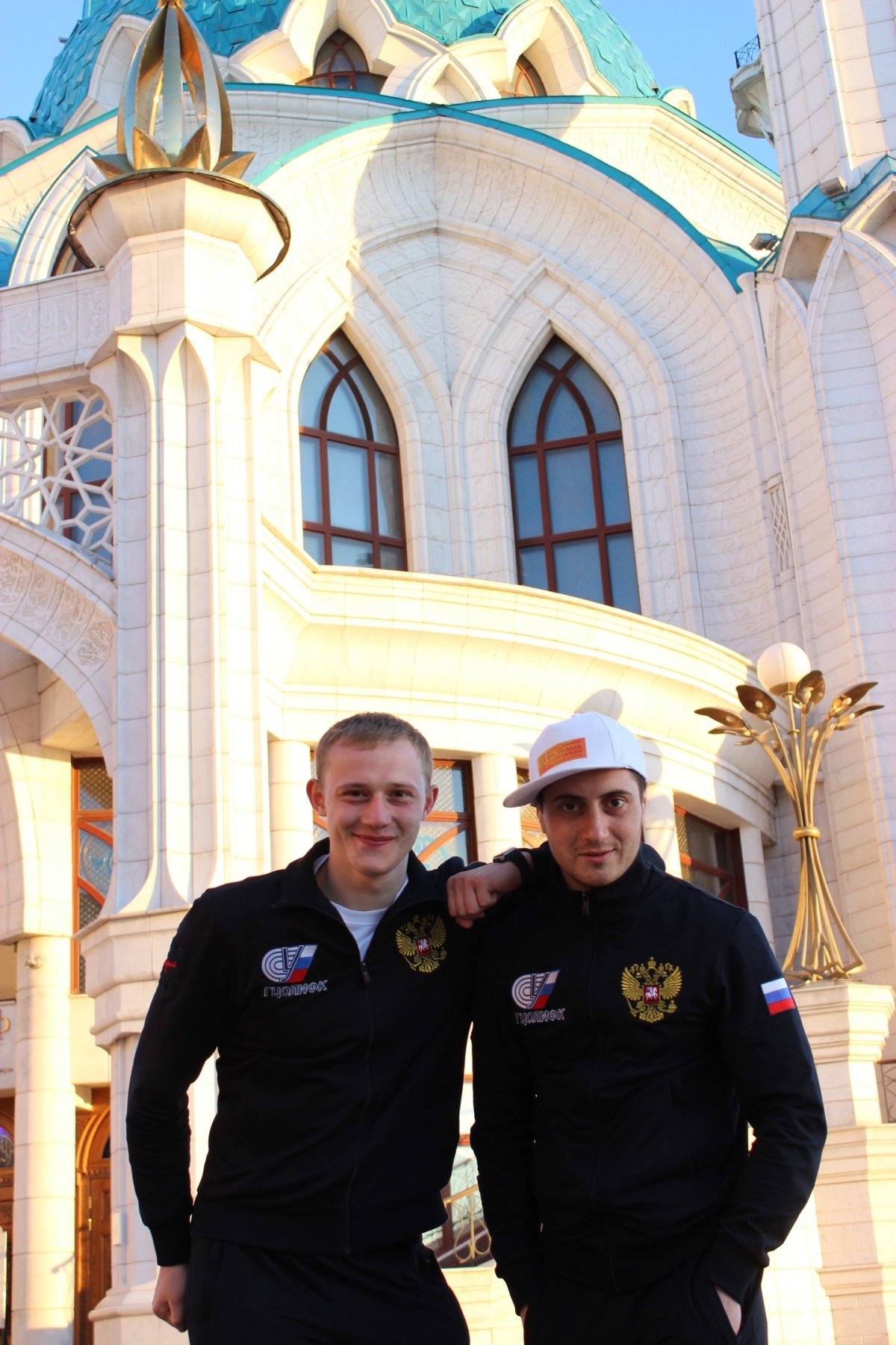 Младший сержант, мастер спорта по полиатлону, дважды обладатель деревянной медали всероссийского фестиваля вузов физической культуры в дисциплине «ГТО», 41-ый герой рубрики — Алексей Рыболовлев