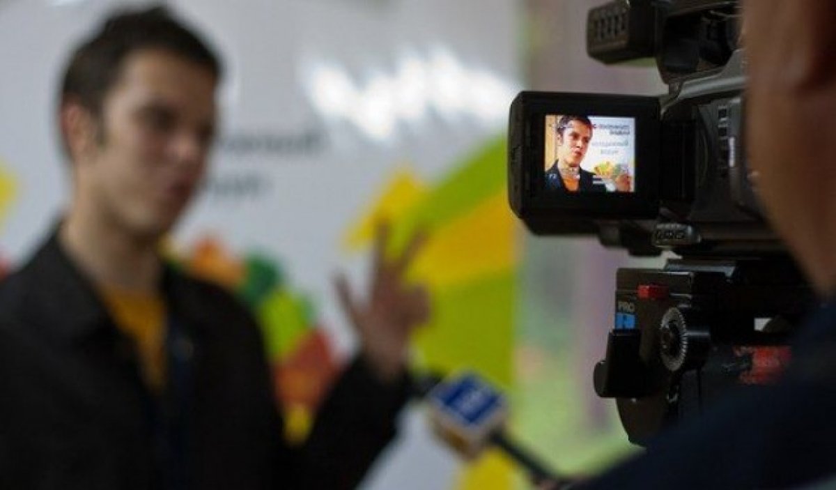 МБУ по кинообслуживанию населения Ахтубинского района при поддержке ахтубинского телевидения проводит конкурс «Юный тележурналист».