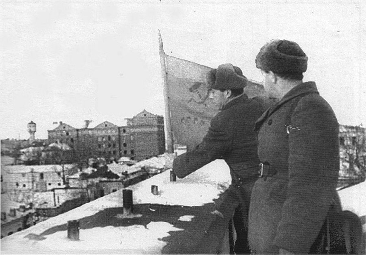 Поздравляем с 76 - й годовщиной освобождения Курска от немецко-фашистских захватчиков!