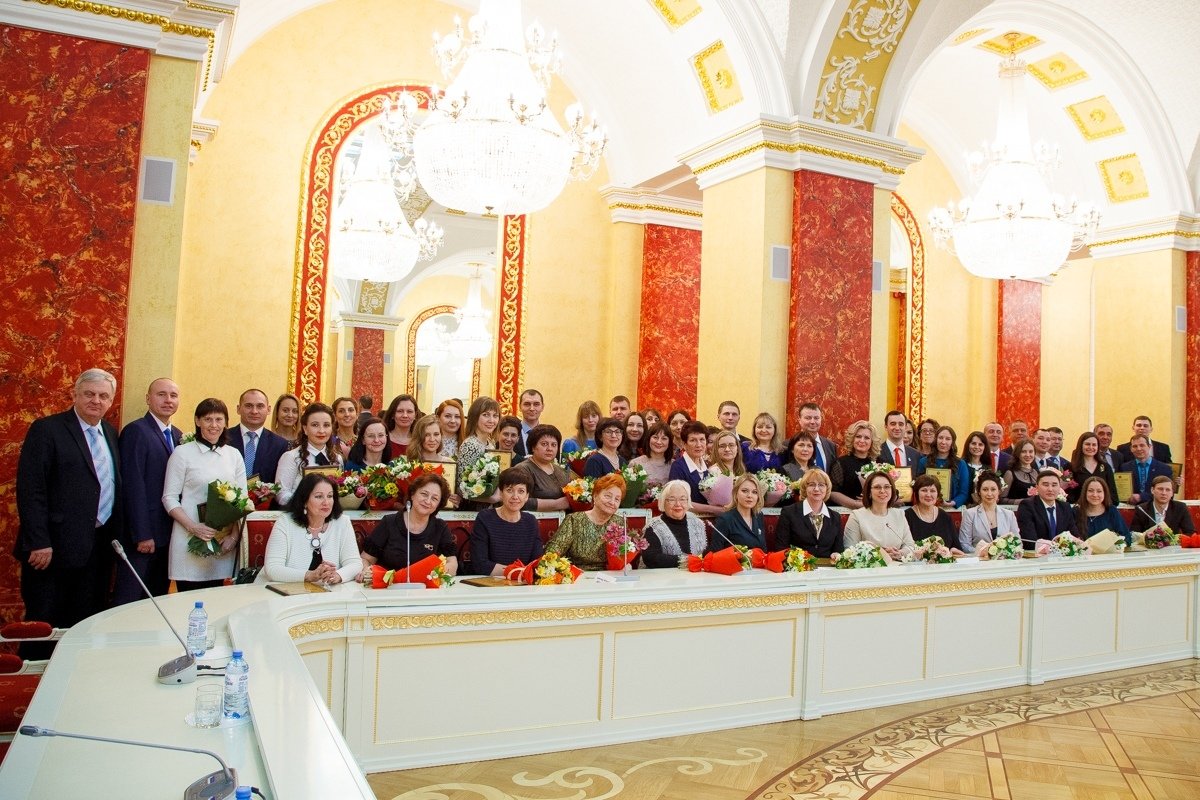 В День российской науки, 8 февраля, состоялась торжественная встреча губернатора Юрия Берга с представителями научной общественности региона.
