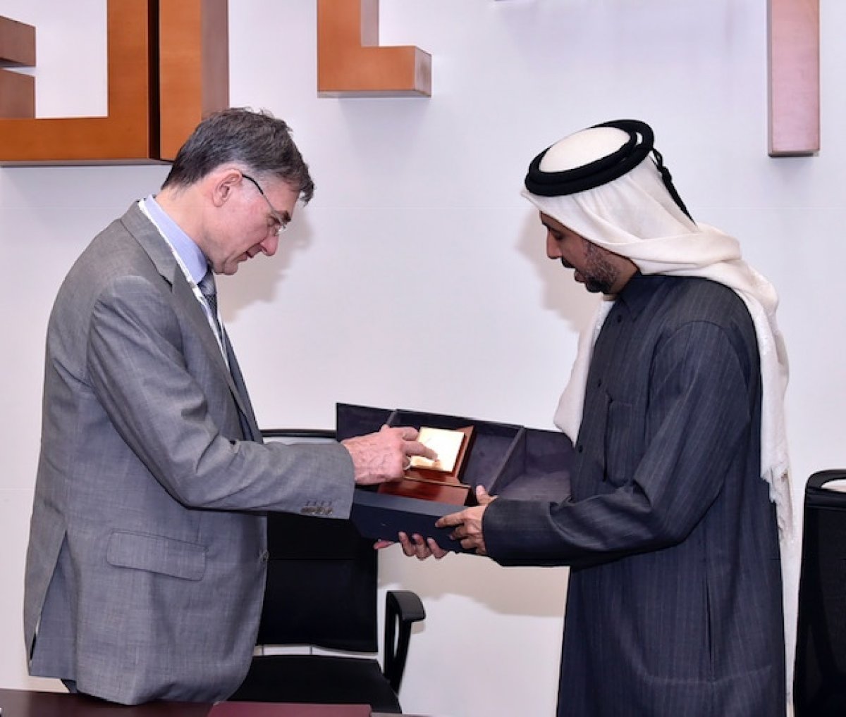 Ректор НИЯУ МИФИ, профессор Михаил Стриханов и президент Катарского университета, доктор Хассан Аль-Дерхам подписали меморандум о взаимопонимании между НИЯУ МИФИ и Катарским университетом.