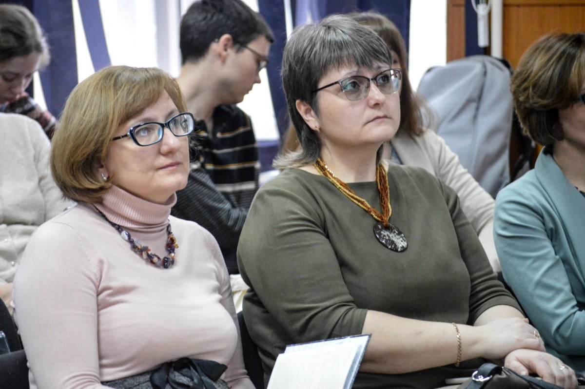 НА ФИЯИЛ ОТКРЫЛАСЬ КОНФЕРЕНЦИЯ «ИНОСТРАННЫЕ ЯЗЫКИ В КОНТЕКСТЕ МЕЖКУЛЬТУРНОЙ КОММУНИКАЦИИ»