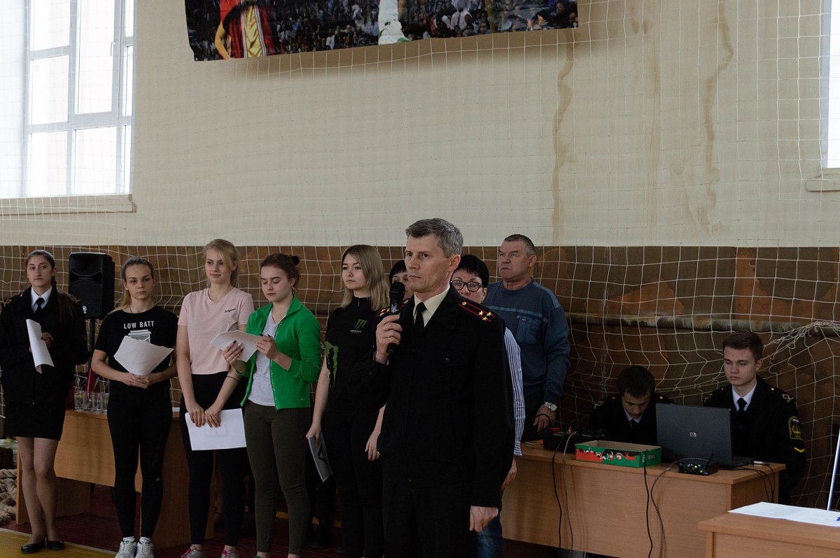 Гардемарины, вперед!