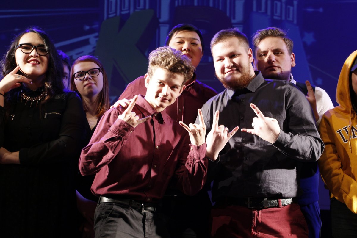 В САРАТОВСКОМ УНИВЕРСИТЕТЕ ПРОШЁЛ ПОЛУФИНАЛ ЛИГИ КВН