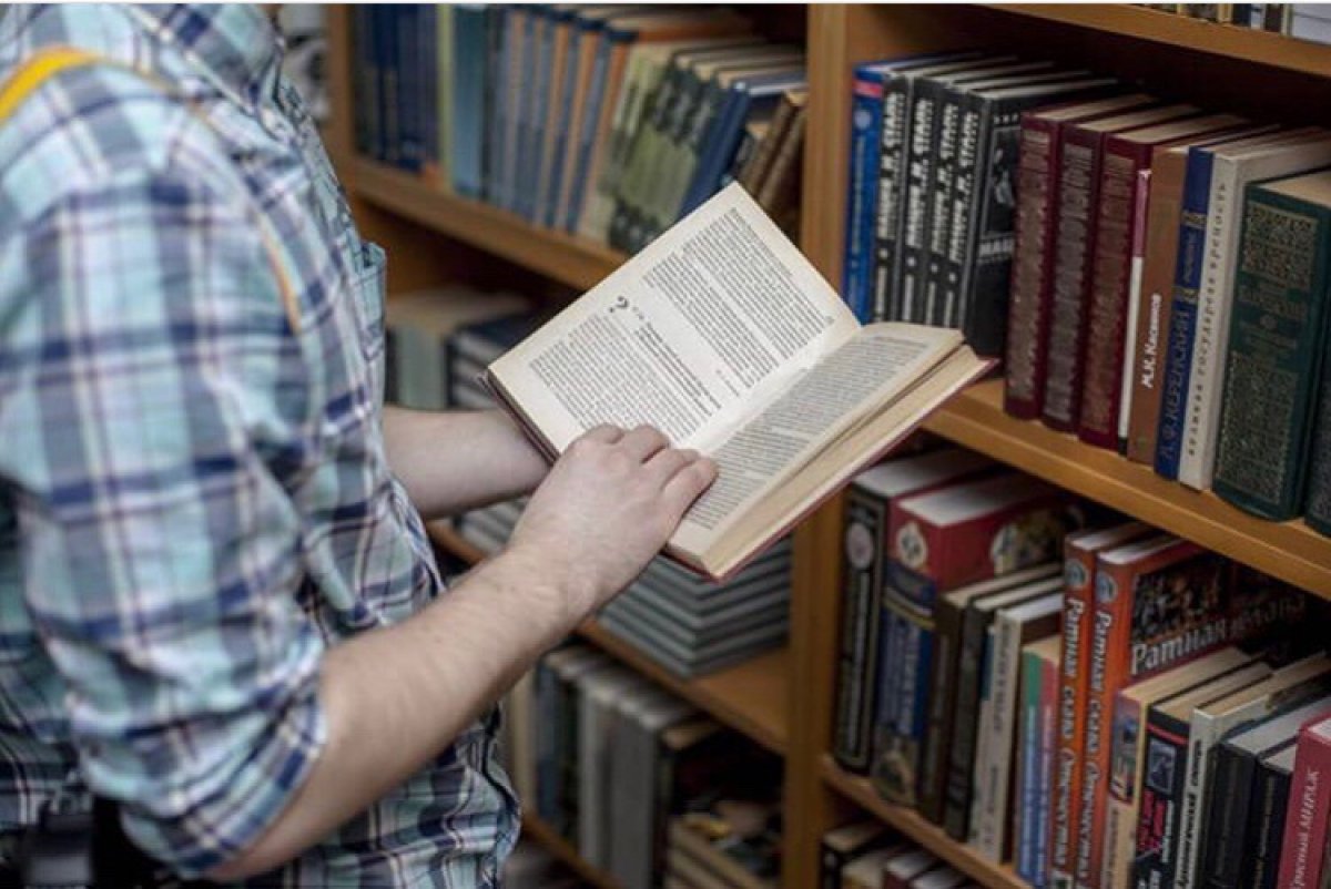 Студенты ГИТРа для одного секретного проекта сделали фотографии Библиотеки института! ❤️