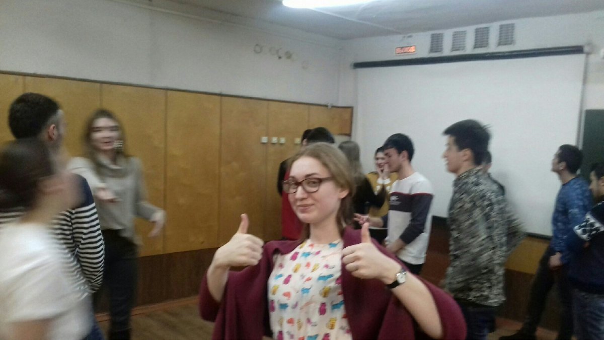 Студенты Института истории и филологии продолжают обучать иностранцев русскому языку