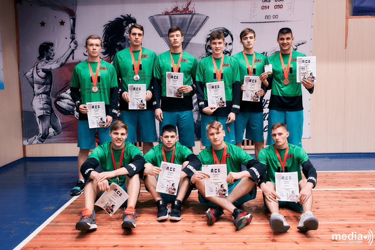 Баскетболисты Томского политеха показали достойную игру на студенческом чемпионате! 🏀
