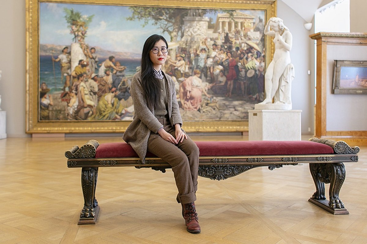 Цы Ли переехала в Петербург в 2017 году. Сейчас она заканчивает магистратуру нашего Университета и не планирует возвращаться в Китай