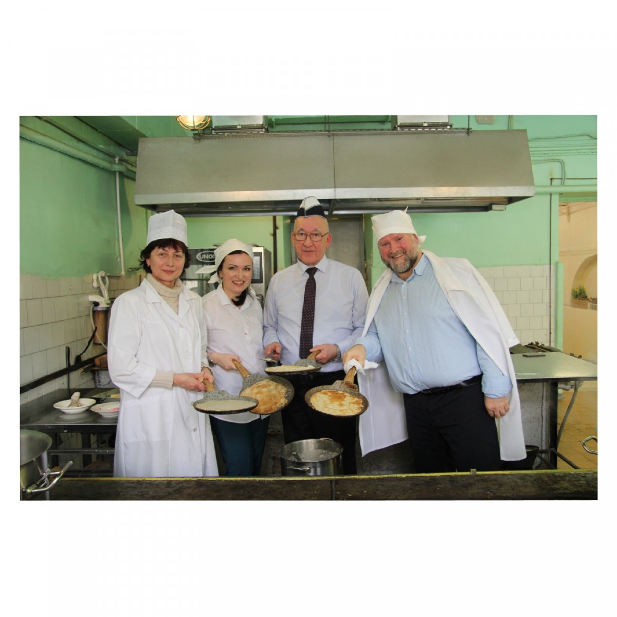 Возобновляя старую добрую традицию, 7 марта профсоюзная организация обучающихся совместно со студенческим медицинским отрядом "Диоген" провели праздничные мероприятия, посвящённые проводам зимы