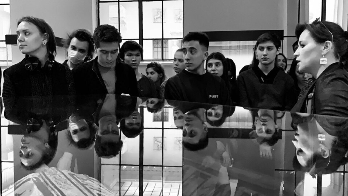 Концептуальность и эстетика в одной гениальной фотографии Полины Ракитиной