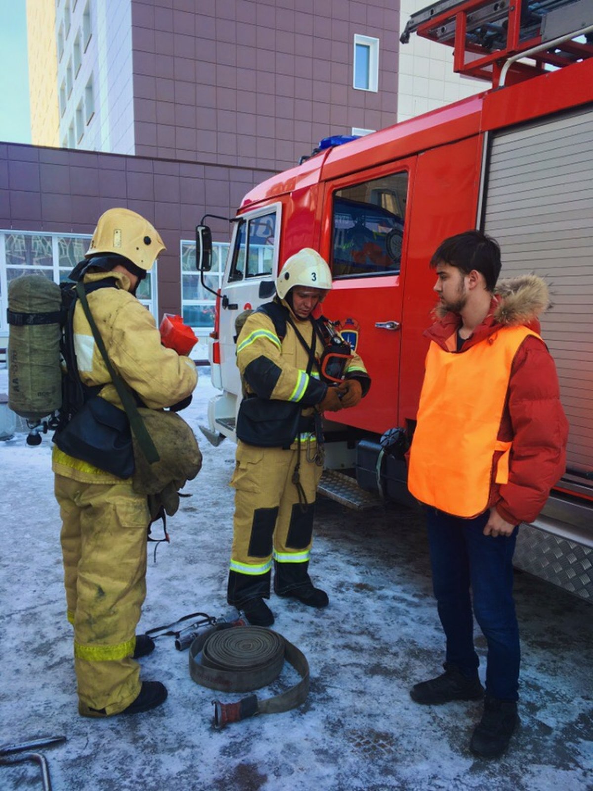 Сегодня в жилом комплексе АлтГУ «Универ-сити» прошла учебная пожарная эвакуация🚨