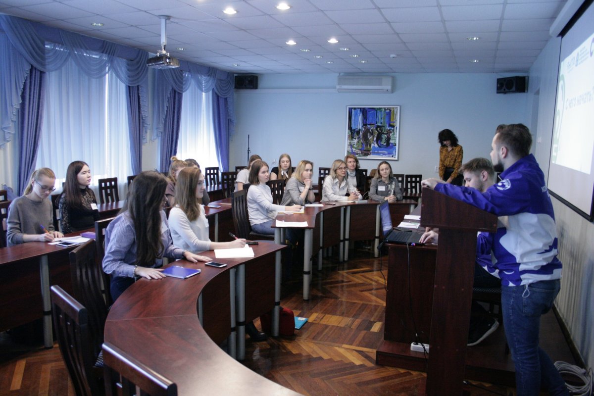 НГЛУ выступил площадкой проведения тренинг-сессии «Акселератор проектов» в сотрудничестве с Министерством образования, науки и молодежной политики Нижегородской области
