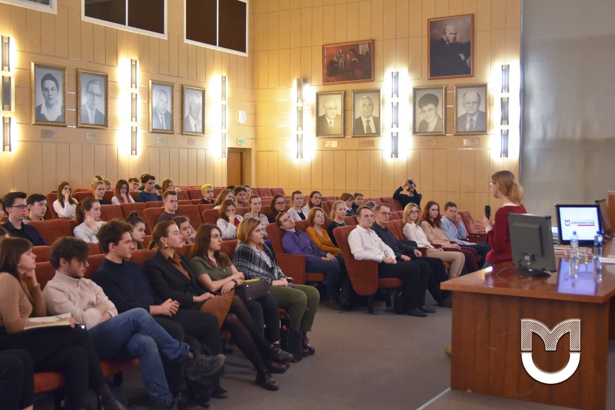 📚Журналист и популяризатор науки Ася Казанцева встретилась со студентами РНИМУ 📚