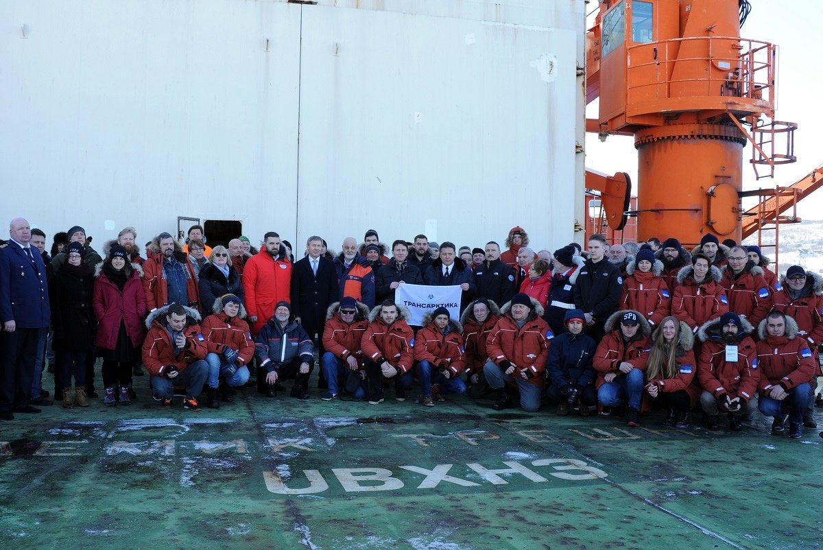 Научно-экспедиционное судно «Академик Трешников» с пятьюдесятью учёными со всей России вышло из Мурманска и отправилось до архипелага Земля Франца Иосифа Научно-экспедиционное судно «Академик Трешников» с пятьюдесятью учёными со всей России вышло из Мурманска и отправилось до архипелага Земля Франца Иосифа