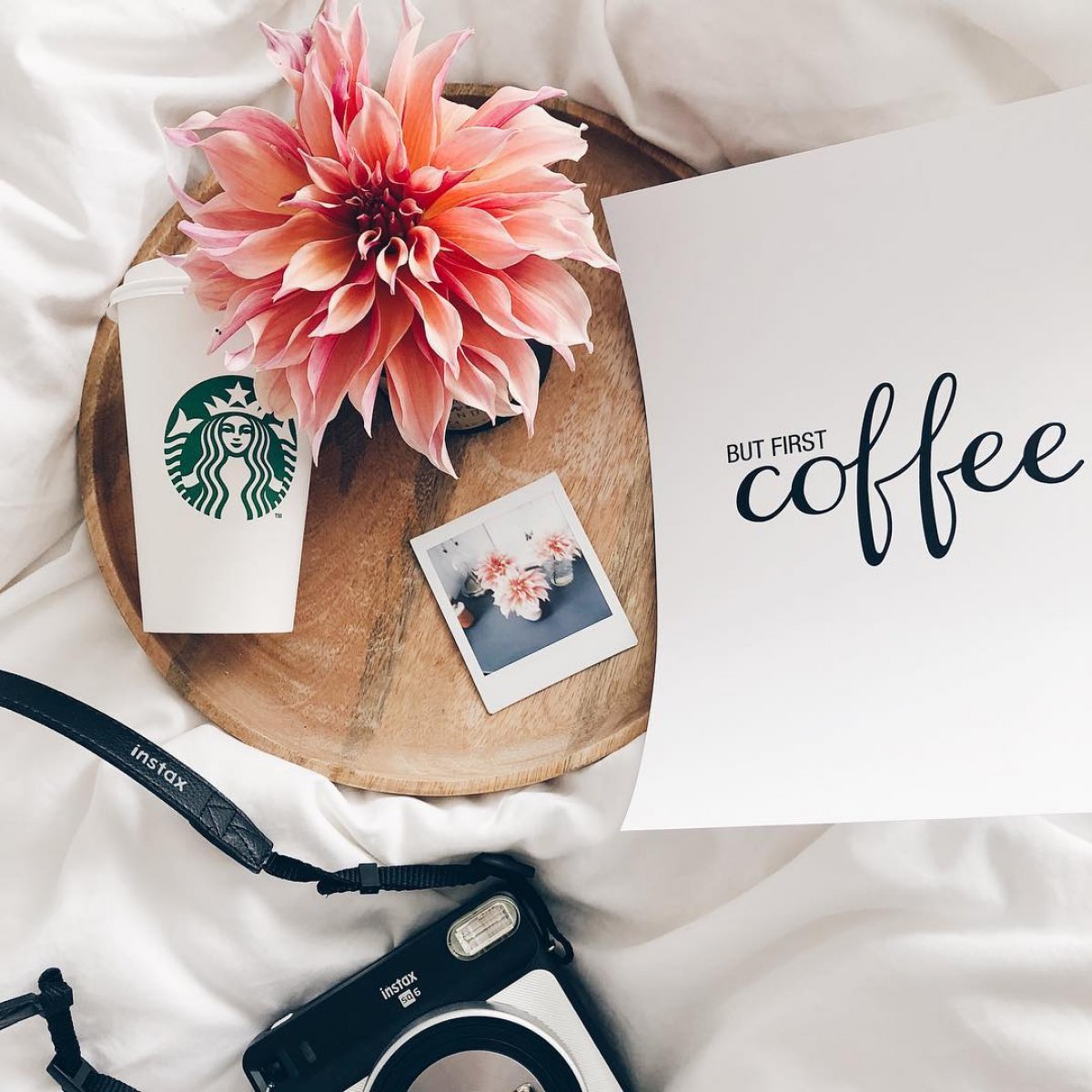 Сегодня в 19:30 пройдет БЕСПЛАТНЫЙ мастер-класс по фотографии «FLAT LAY и секреты съемки для Instagram» на Новослободской, 11 в Synergy Future.